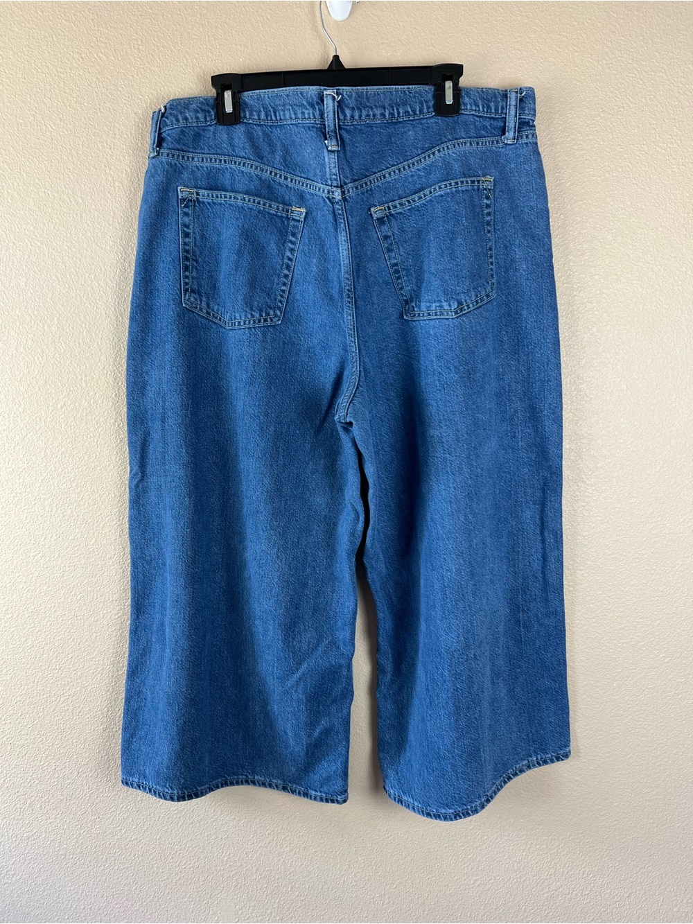 gap mid rise baggy crop jeans in medium indigo - Picture 3 of 11